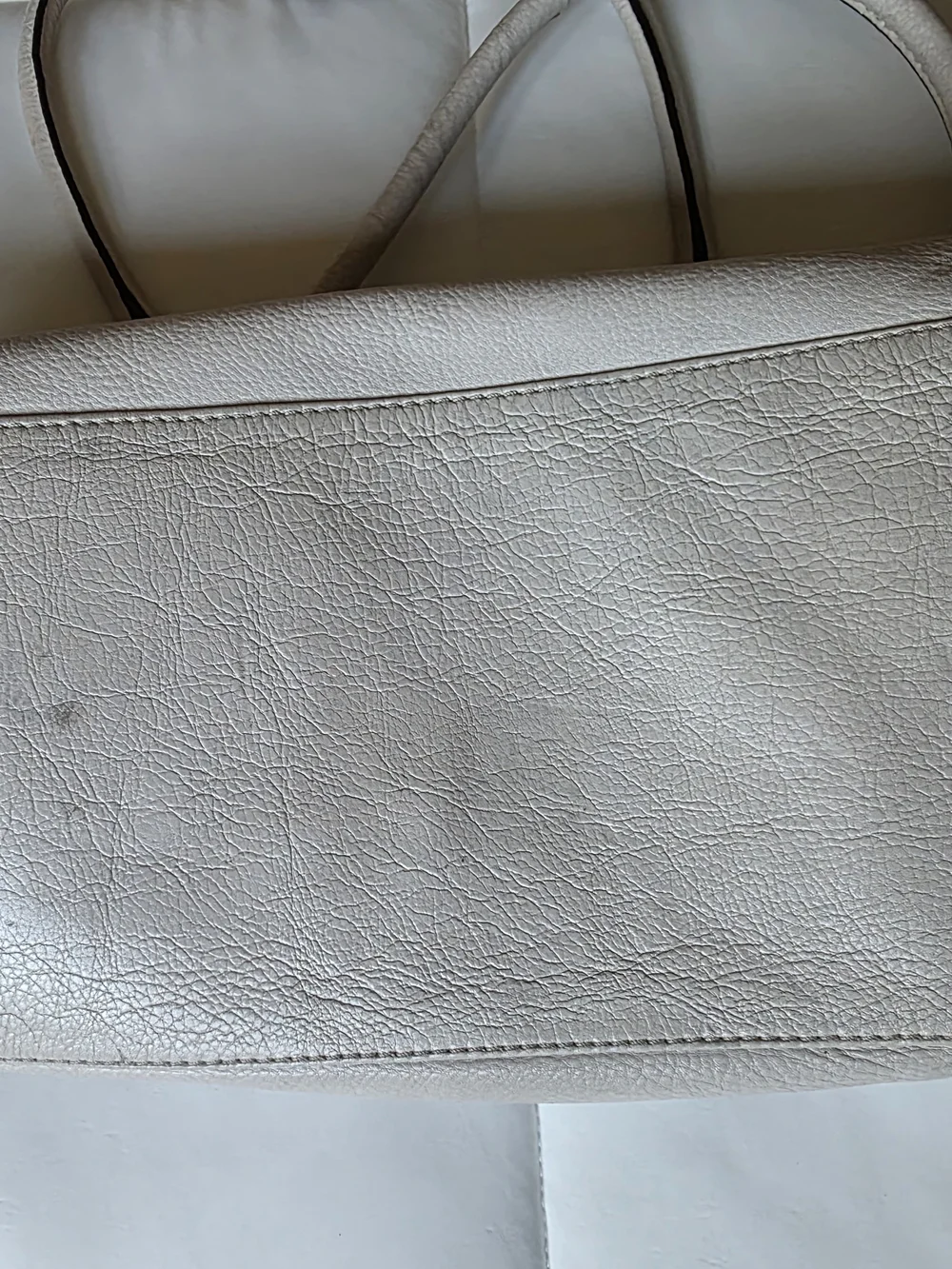 Michael Kors White Leather Tote Bag with Gold Hardware
